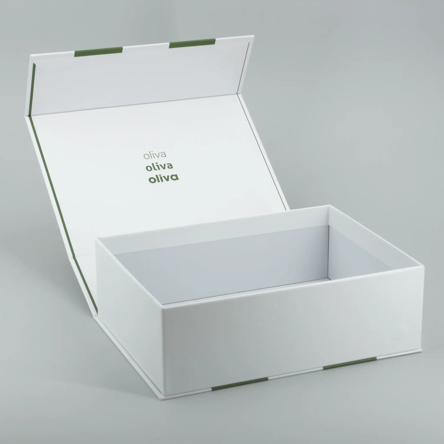 Geschenkbox mit Streifen Olive Grün Magnetbox geöffnet